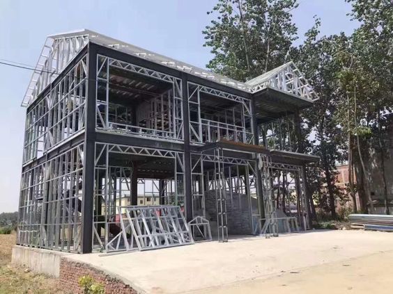 Maison moderne en ossature métallique